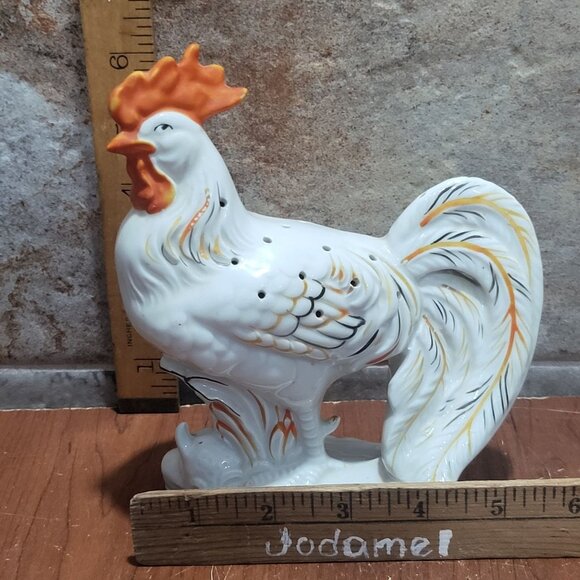 Vintage White Rooster Scented Sachet Potpourri Holder Ventilation Holes Top Deco - Picture 8 of 11
